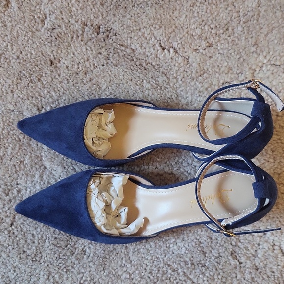 Blue heels - Picture 3 of 3